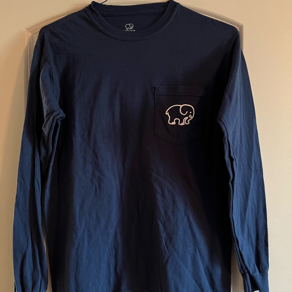 Ivory Ella Long-Sleeved Navy T-shirt